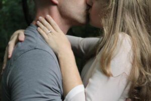 PLEASEPINCHMEHARD rich results for free short erotic stories image shows couple kissing close-up blonde hair wedding ring