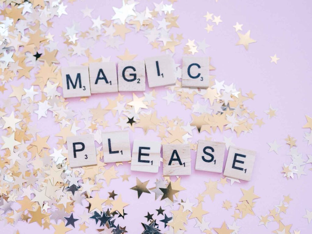 This Christmas, let's slow down. We want magic! Here are some free romantic gift ideas for couples